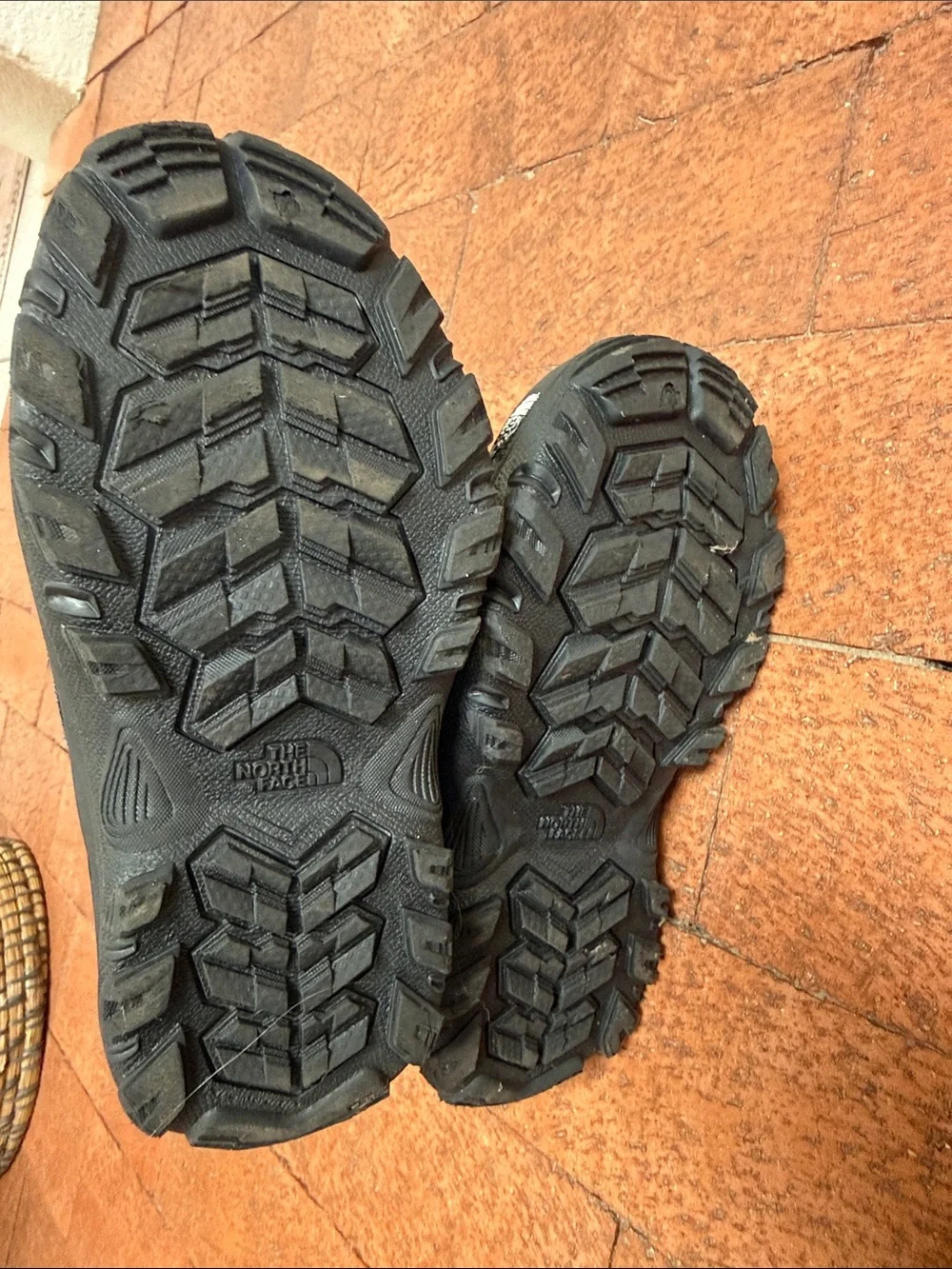 The North Face Kids Black/Gray Snow Boots